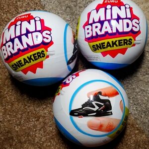 (3) Zuru Mini Brands 'Sneakers' Mystery Capsules